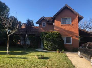 Casa de 5 ambientes, Pilar · Venta Exc. Casa en Barrio La Delfina, Pilar, con Todos Los Amenities y Deportes