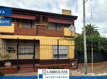 Casa · 216m² · 4 Ambientes · 1 Cochera · Duplex - Casa - Venta - Ciudad Evita Apto Credito