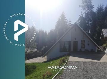 Casa · 106m² · 4 Ambientes · 2 Cocheras · Venta Casa 153 m², Los Volcanes, Villa La Angostura