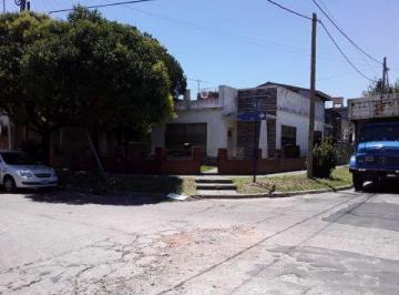 Casa · 219m² · 3 Ambientes · 2 Cocheras · Casa - Ciudad Madero