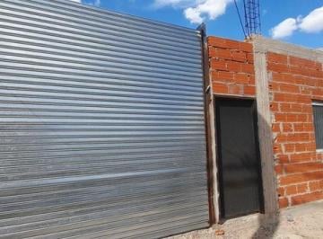 Casa · 65m² · 3 Ambientes · 1 Cochera · Casa en Tablada