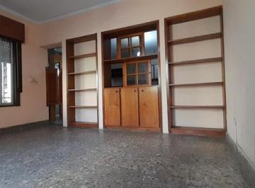 PH · 63m² · 2 Ambientes · PH en Villa Luzuriaga