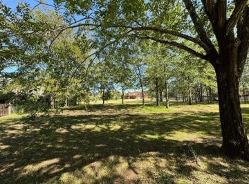 Terreno · 2042m² · Lote Interno en Venta en Estancias Golf