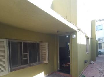 Casa · 57m² · 3 Ambientes · Alberdi Chiclana Al 800 Casa Interna