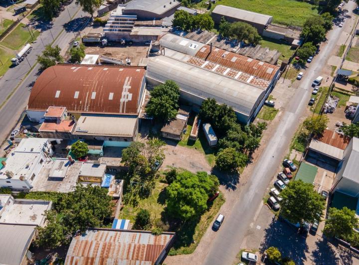 Terreno · 672m²