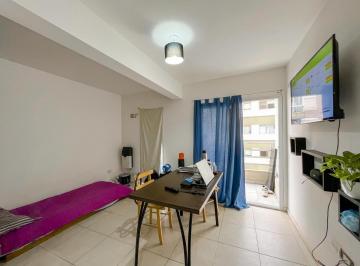 Departamento · 35m² · 1 Ambiente · Amplio Monoambiente con Balcón Al Frente