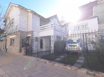 Casa de 6 ambientes, Mar del Plata · Chalet en La Perla