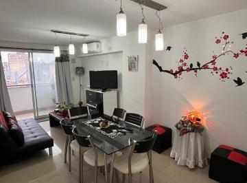 Departamento · 177m² · 4 Ambientes · Departamento 3 Dorm. con Cochera