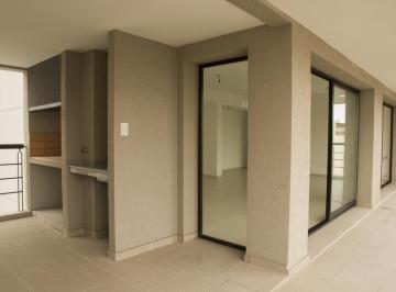 BALCON ATERRAZADO · Departamento Al Frente con Balcón Amplio y Parrilla - Piso Alto