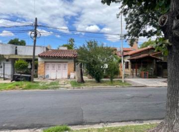 Casa de 4 ambientes, Morón · Casa Para Reciclar