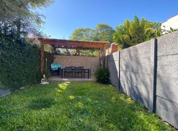 Casa · 130m² · 5 Ambientes · 1 Cochera · Dúplex en Venta 4 Amb Jardín y Play. Villa Adelina