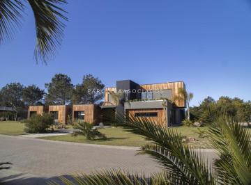 Foto1 · Hermosa Casa en Venta de 4 Dorm. en Laguna Escondida, José Ignacio.