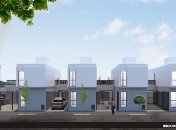 Casa · 95m² · 4 Ambientes · 1 Cochera · Casa en Terrazas del Neuquén