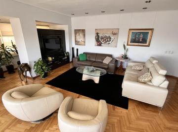 Departamento · 172m² · 4 Ambientes · 1 Cochera · Piso con La Mejor Vista Al Río - 4 Ambientes con Dependencia. Cochera y Amenities