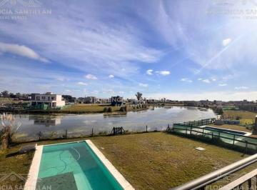 Casa · 220m² · 5 Ambientes · Casa Chalet de 5 Ambientes en Venta en Santa Clara Al Sur, San Vicente, G. B. a. Zona Sur