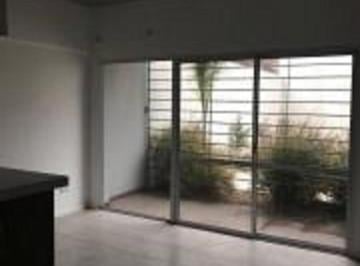 Departamento · 24m² · 1 Ambiente · Alquiler Monoambiente en Moron con Amenities