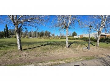 Terreno · 1200m² · Lote en Aldea Golf con Excelente Ubicación