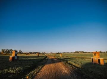Terreno · 600m² · 1 Ambiente · 1 Cochera · Terreno Country Mar del Plata