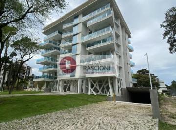 Departamento · 62m² · 2 Ambientes · 1 Cochera · Alquiler de Fin de Semana (3°c)