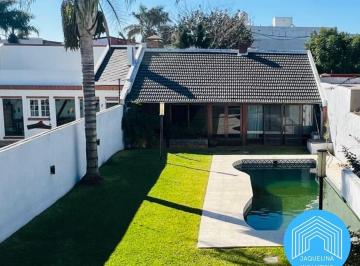 Casa · 296m² · 5 Ambientes · 2 Cocheras · Casa 5 Ambientes Zona Don Bosco - Ramos Mejía