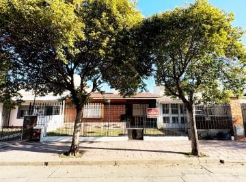 Casa de 5 ambientes, Córdoba · Escobar - a m Parque de Las Naciones - Excelente Entorno - Garage - Patio