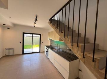 Casa de 5 ambientes, Córdoba · Docta Village - Duplex Recién Estrenado! Categoría - 3 Dorm.! Seguridad