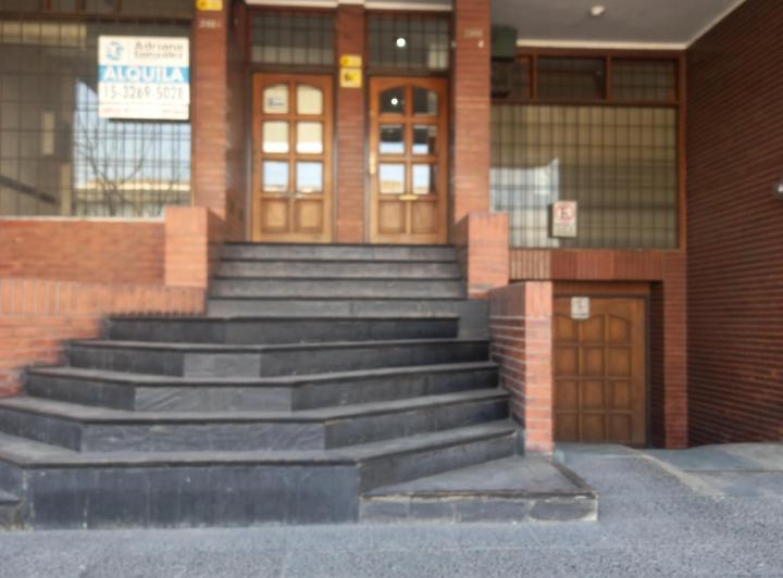 Oficina comercial · 180m²