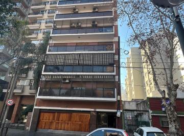 Departamento de 4 ambientes, Lanús · Buenisimo 4 Amb con Dependencia
