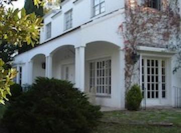 Casa de 4 ambientes, Berazategui · Vende Excelente Propiedad en Histórico Casco de Ranelagh.