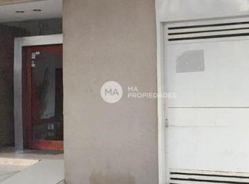 Garage · 12m² · 1 Cochera · Santiago 832 00 - 01
