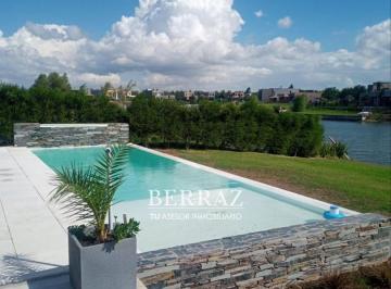 Casa · 330m² · 6 Ambientes · 2 Cocheras · Casa en Venta a La Laguna en Barrio San Matías Area 5 Escobar Lote 936 m²