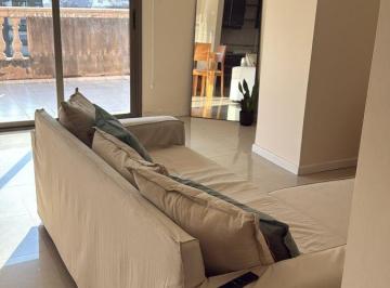 Departamento de 6 ambientes, Córdoba · Increible Semipiso en Venta