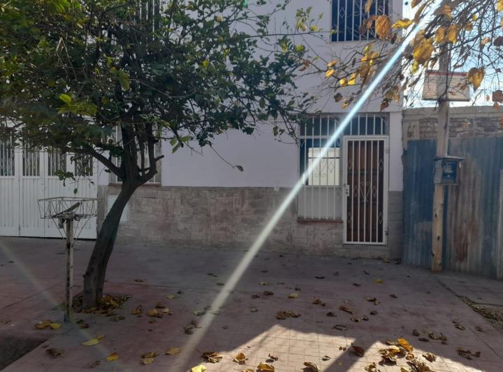 Casa · 150m² · 5 Ambientes · 1 Cochera