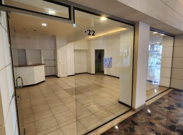 Local comercial , Ciudad de Mendoza · Local Comercial en Galeria Piazza - 48 m²