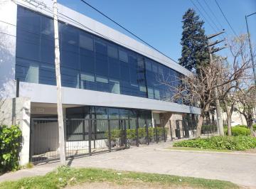 Oficina comercial · 120m² · 4 Cocheras · Alquiler de Oficina de 120 m² en Beccar
