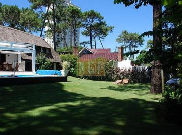 Foto1 · Casa en Venta en Barrio Lugano Punta del Este