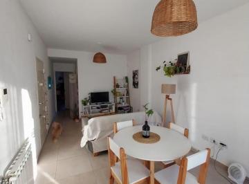 Departamento · 46m² · 2 Ambientes · 1 Cochera · Departamento con Cochera