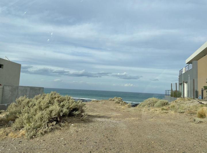 Terreno · 889m²
