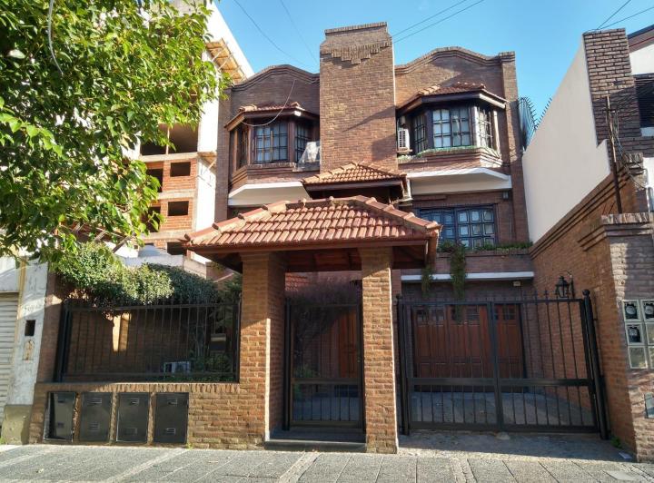 PH · 150m² · 5 Ambientes · 1 Cochera