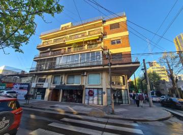 Departamento · 61m² · 3 Ambientes · Departamento 3 Amb de 67 m² Al Frente - S. Justo (Ctro)