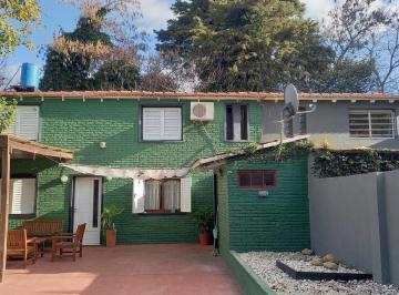 Casa · 184m² · 6 Ambientes · 2 Cocheras · Casa en Barrio Semi Cerrado Club Tenis La Plata