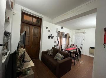 Casa · 105m² · 3 Ambientes · 1 Cochera · Venta - Parana 1585 - Casa - 2 Dorm. - Azcuenaga - Rosario