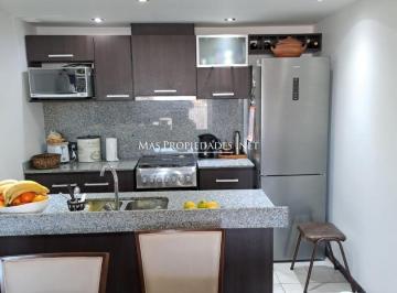 Departamento · 63m² · 3 Ambientes · Departamento en Venta 2 Dorm. en Remedios de Escalada