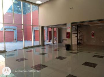 Local comercial · 68m² · Local en Alquiler