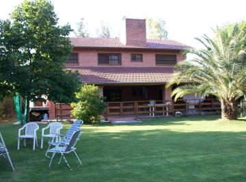 Casa de 5 ambientes, Tigre · 2 Casas en Lote de 1250 m²