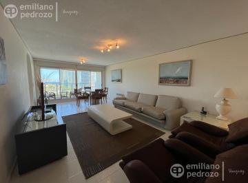 Departamento · 142m² · 4 Ambientes · 1 Cochera · Venta y Alquiler Apartamento 3 Dorm. Lincoln Center