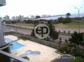 INM_2657_1.jpg · Frente Al Mar