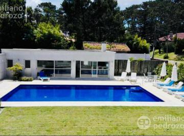 Departamento · 85m² · 3 Ambientes · Alquiler de Temporada Apartamento 1 Dormitorio Playa Mansa