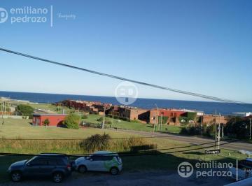 INM_2972_1.jpg · Manantiales