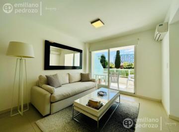 Departamento · 47m² · 2 Ambientes · 1 Cochera · Alquiler de Temporada Apartamento 1 Dormitorioa Punta del Este Aidy Grill